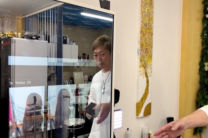 ECILAの説明をする田口 高徳さん(オーナー)