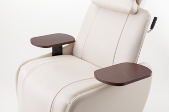 Eyelash chair リーチェ | チェア | 製品情報 | タカラベルモント