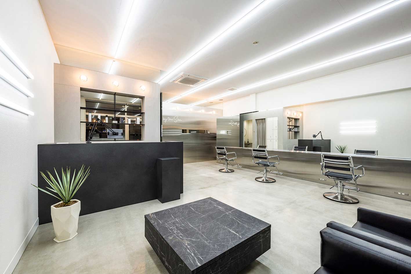 by the She | サロン空間事例 | タカラベルモント